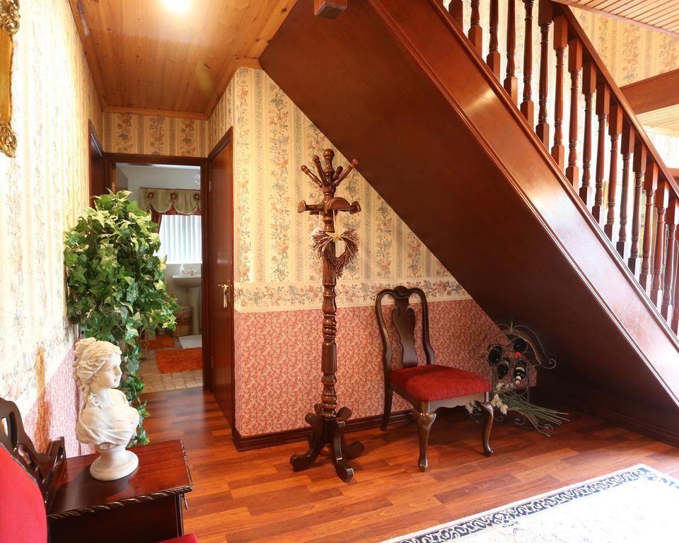 Sleepy Hollow B&B Баллимина Экстерьер фото