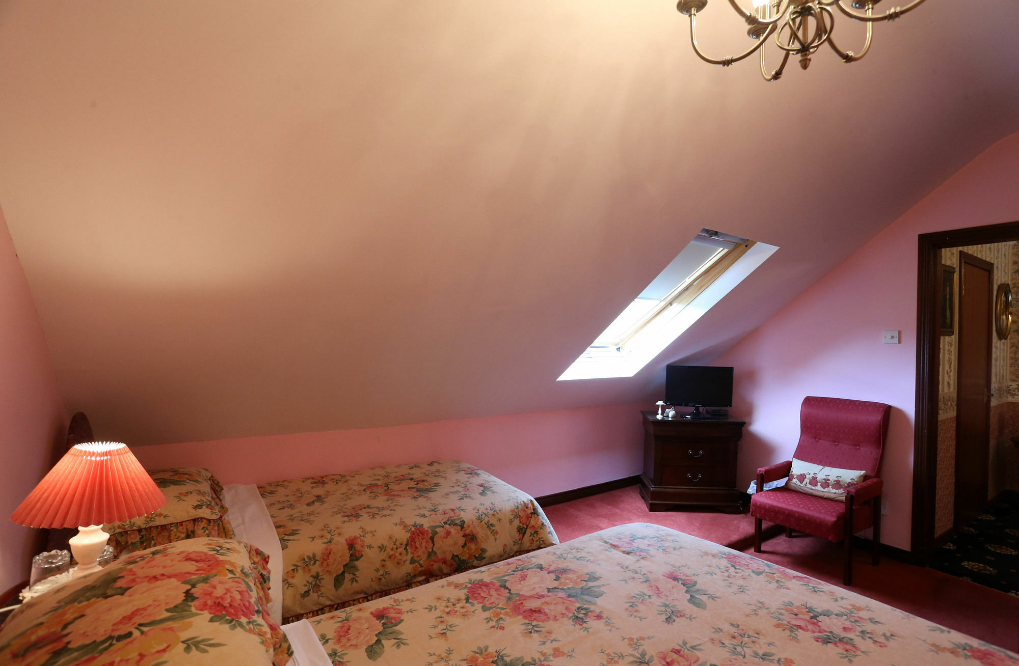 Sleepy Hollow B&B Баллимина Экстерьер фото