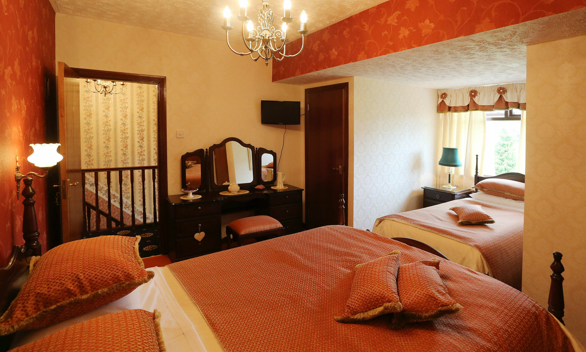 Sleepy Hollow B&B Баллимина Экстерьер фото